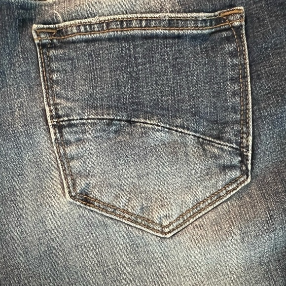 DRIFTWOOD WOMEN’S DENIM CUTOFF EMBROIDERED SHORTS SIZE 27 - Picture 7 of 12
